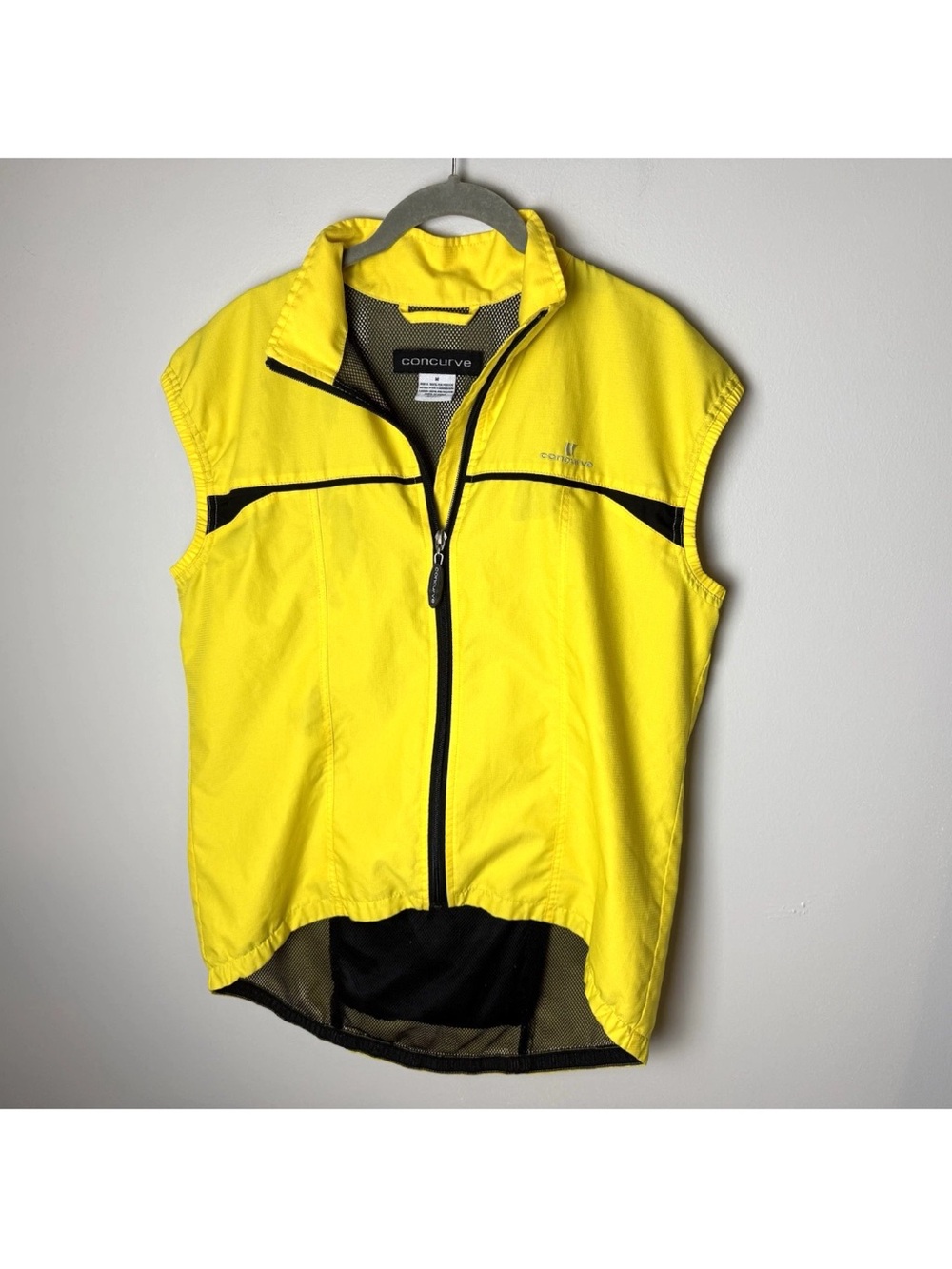 Concurve Windstopper Cycling Vest Men's Size Medium Yellow Black Made in Canada